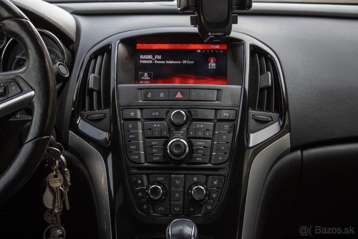 Opel Astra 1.4 benzín/plyn, AT6 - 14