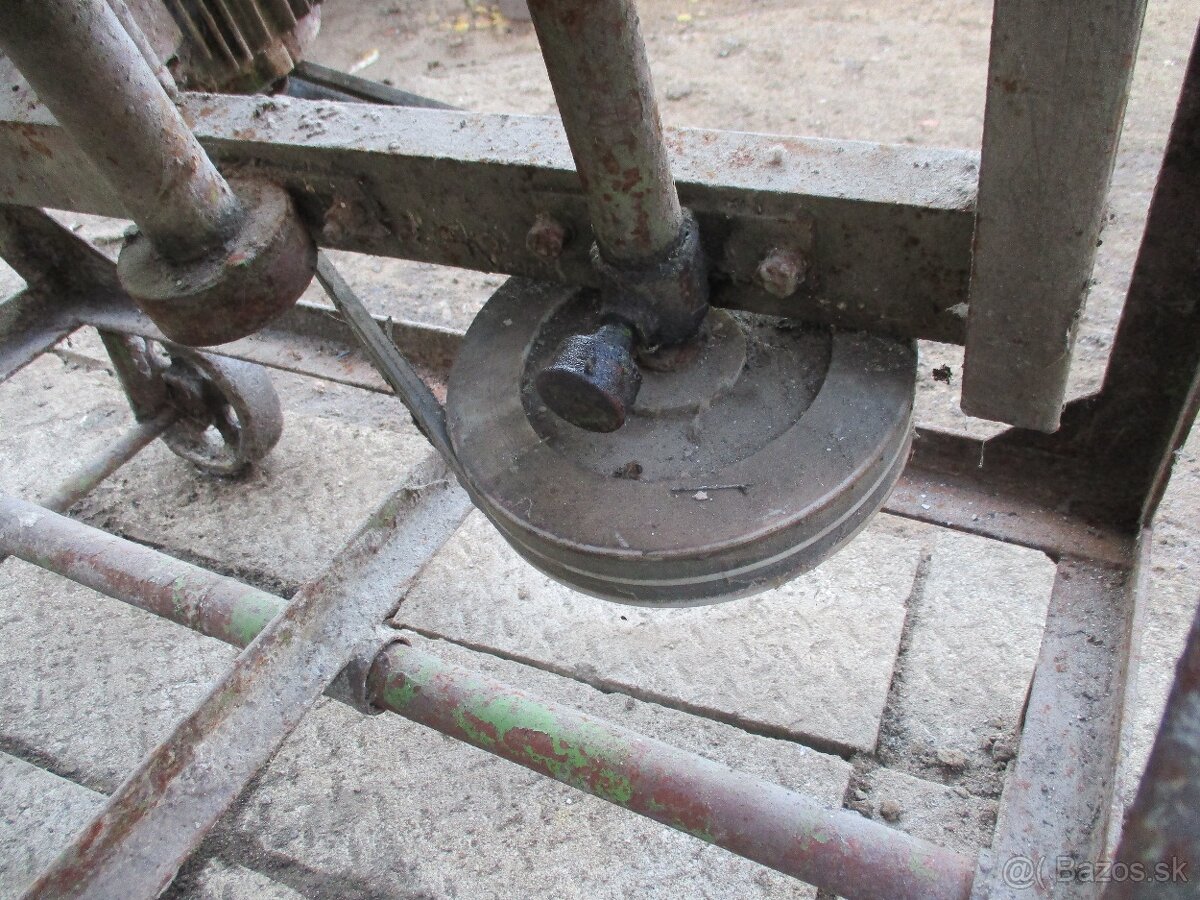 miešačku s objemom 150 litrov - 14