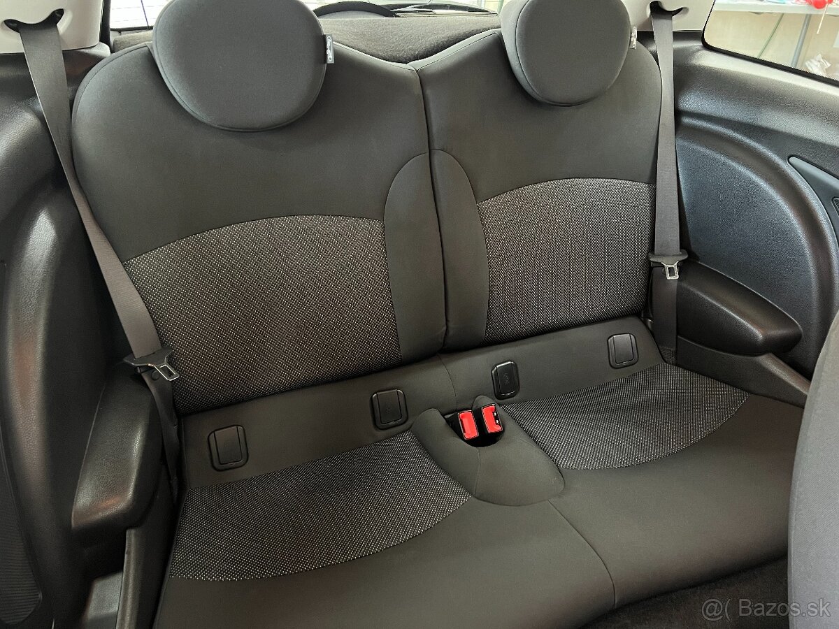 Mini One Cooper 1.4i VYHŘÍVANÉ SED. SERVISKA PARK.SENZORY - 14