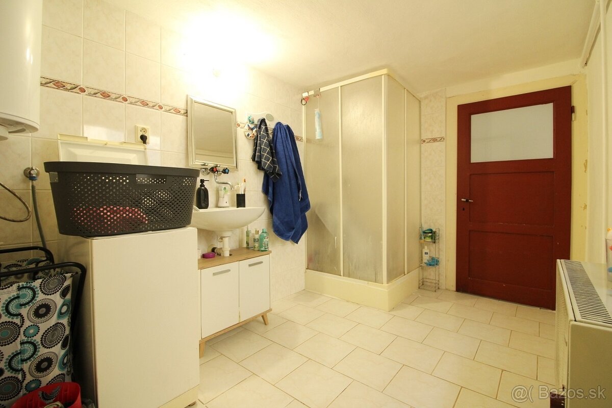 Rodinný dom na predaj, 721 m2, Nováky - 14