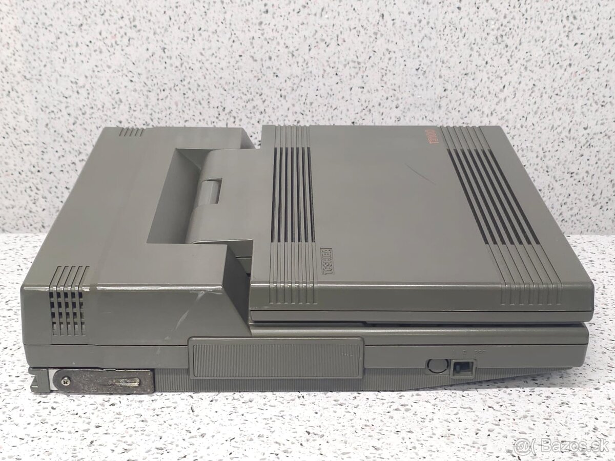 RETRO LAPTOP 》 TOSHIBA T3100 》HISTORICKÝ NOTEBOOK - 14