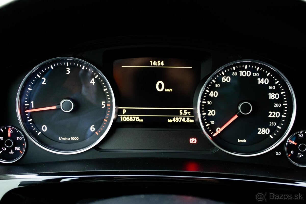 VW Touareg 3.0TDI V6 4Motion (2017) - 14