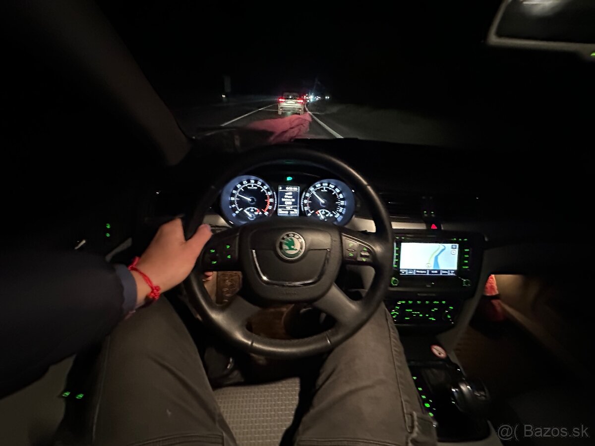 Škoda superb 2.0tdi dsg /octavia scout Passat b7 outdoor - 14