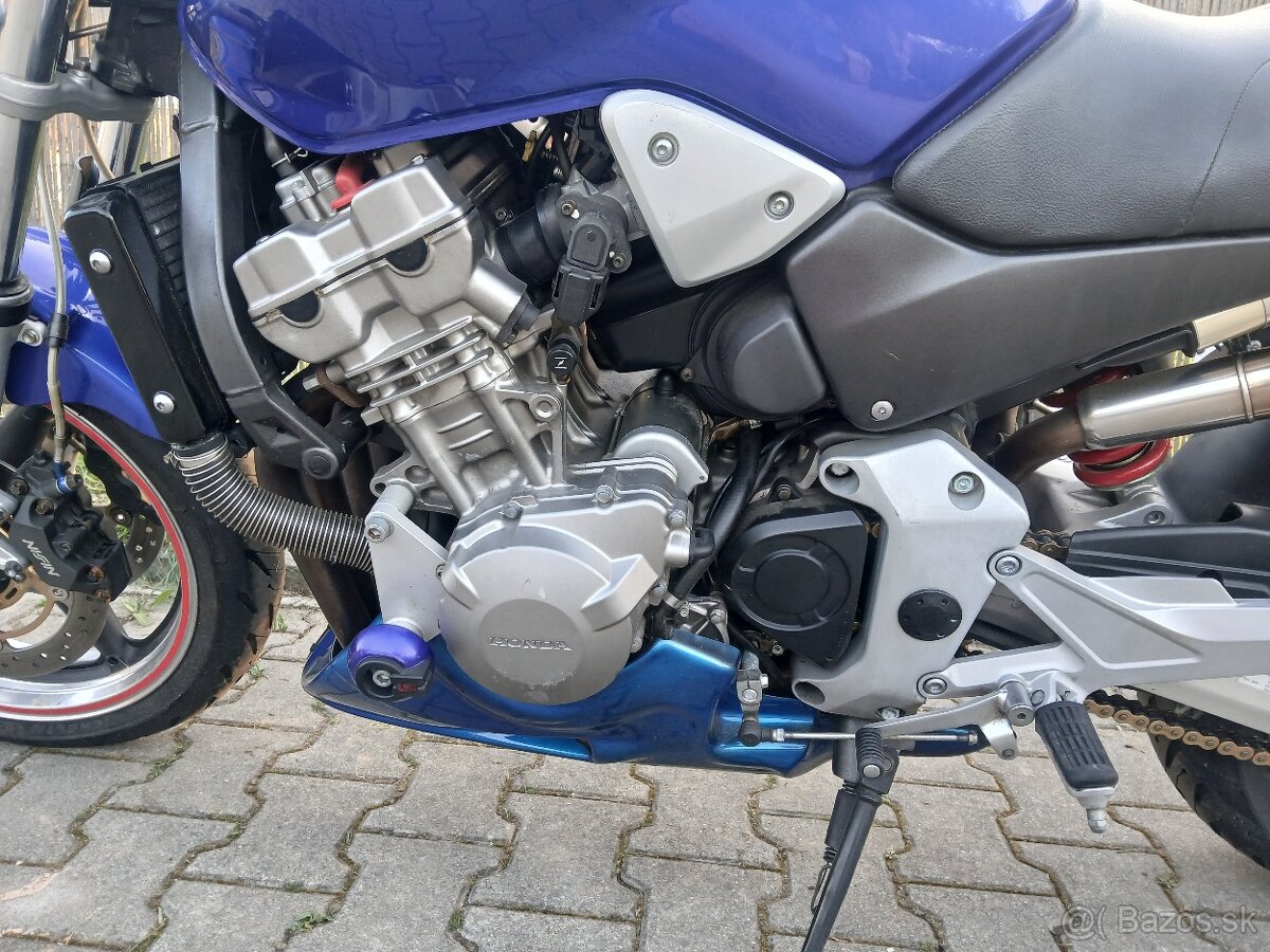 Honda CB900F Hornet - 14