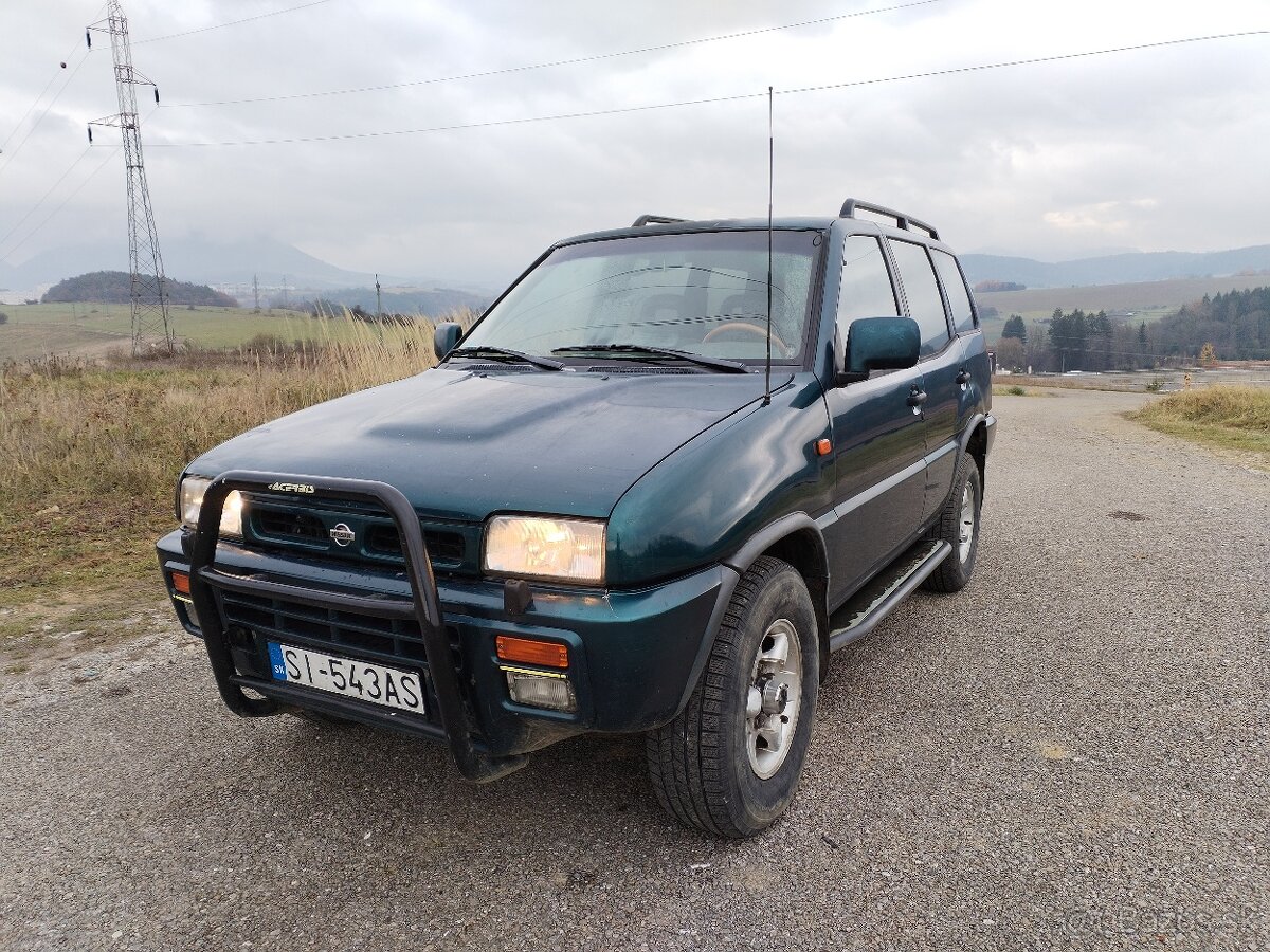 nissan terrano 2 2,7TD 74kw 4x4 - 14