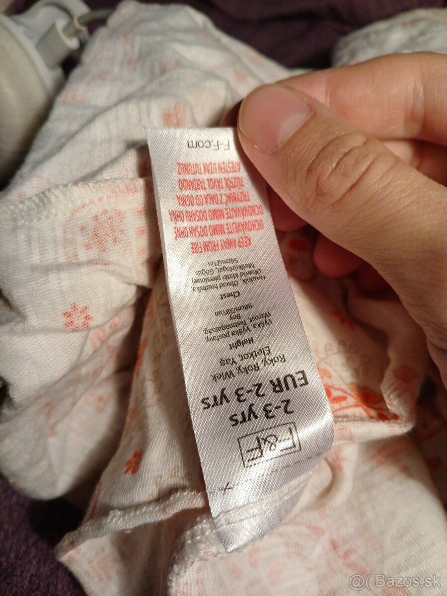 Predám dievčenské šaty - 14