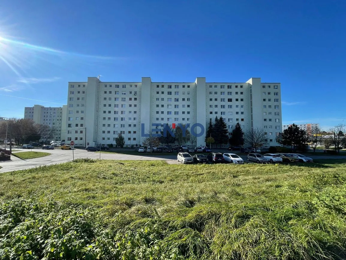 Predaj 3 izbový byt - ul. Mostová - 14