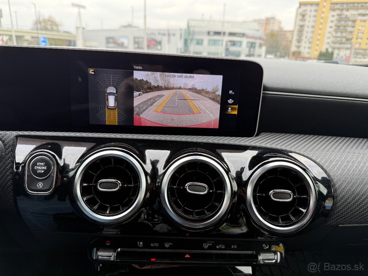 Mercedes Benz CLA 180d Shooting Brake - 14