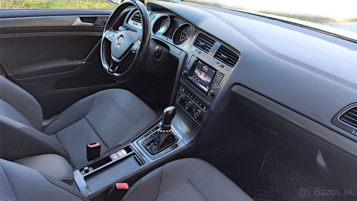 VW Golf Variant 2.0 TDI 150k Comfortline - 14