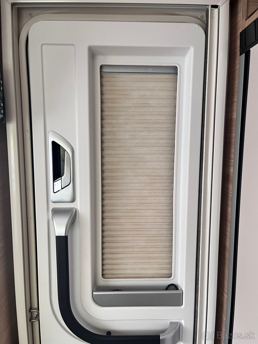 Karavan Fendt - 2023 / V záruke / 1700kg - 14