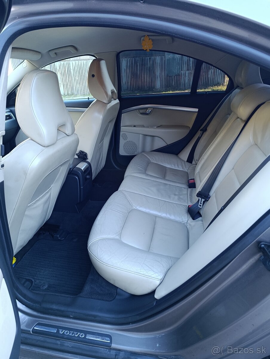 Predám Volvo S80 2007 120kw/163k - 14
