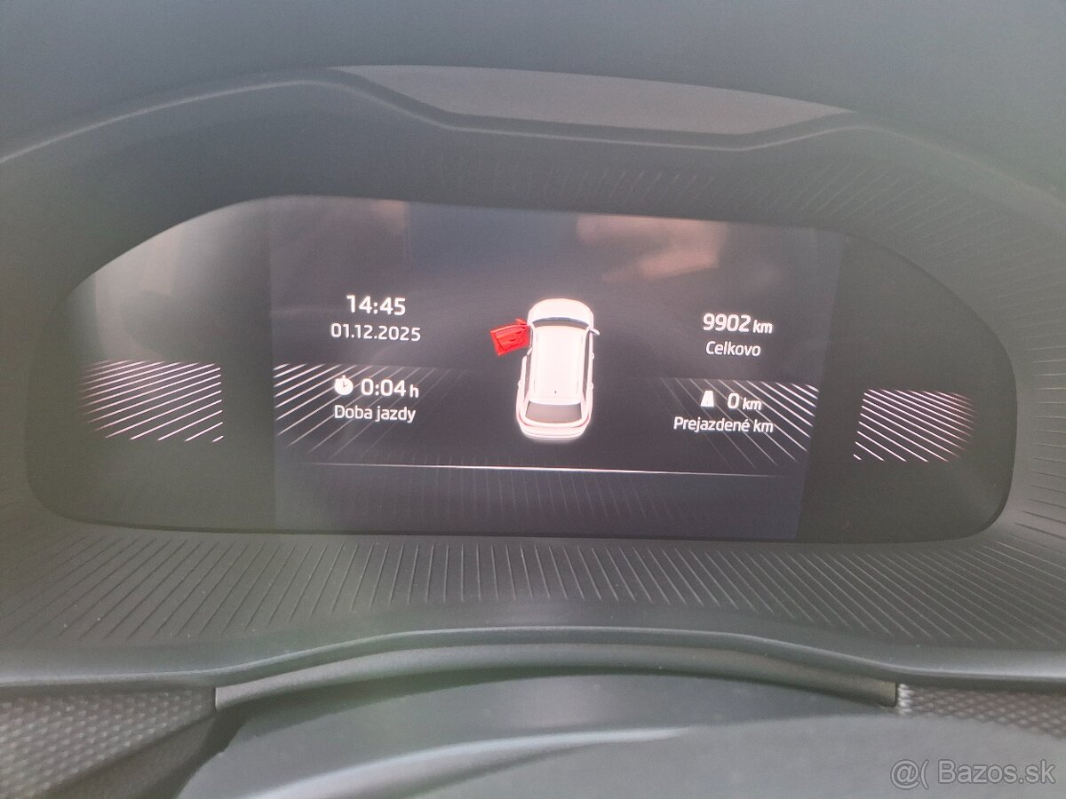 ŠKODA KAMIQ TSI "2025" 9900km - 14