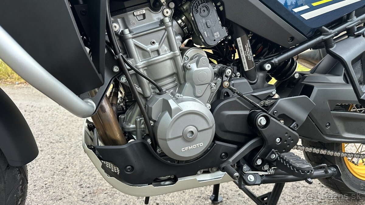CF Moto 800MT Touring r.v. 2023 - 14
