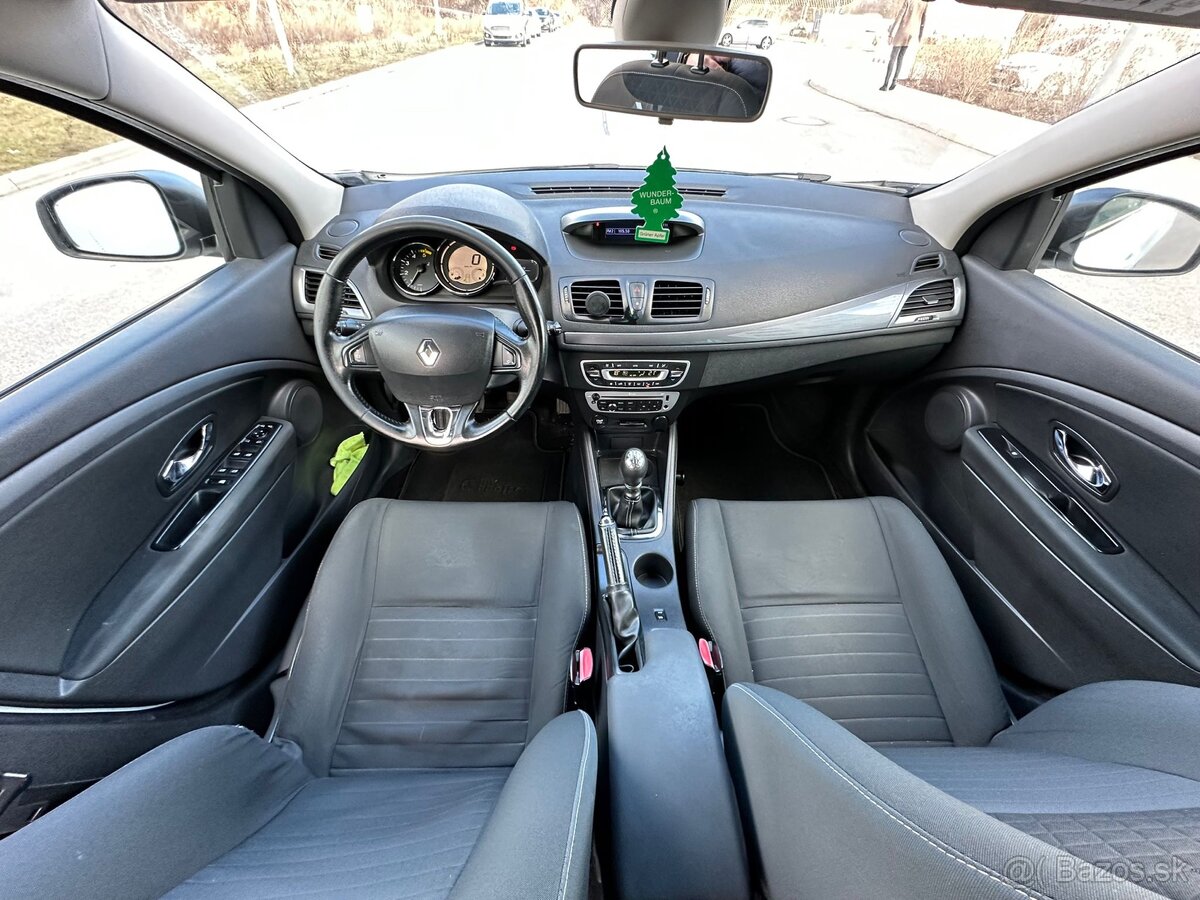 Renault megane 2015 1.5 - 14