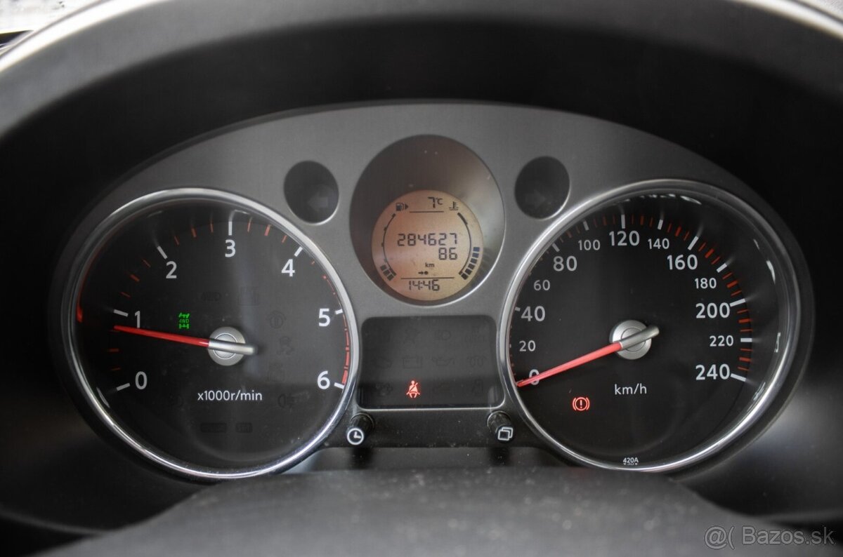 Nissan X-Trail 2.0 dCi 127kW, (2009) - 14