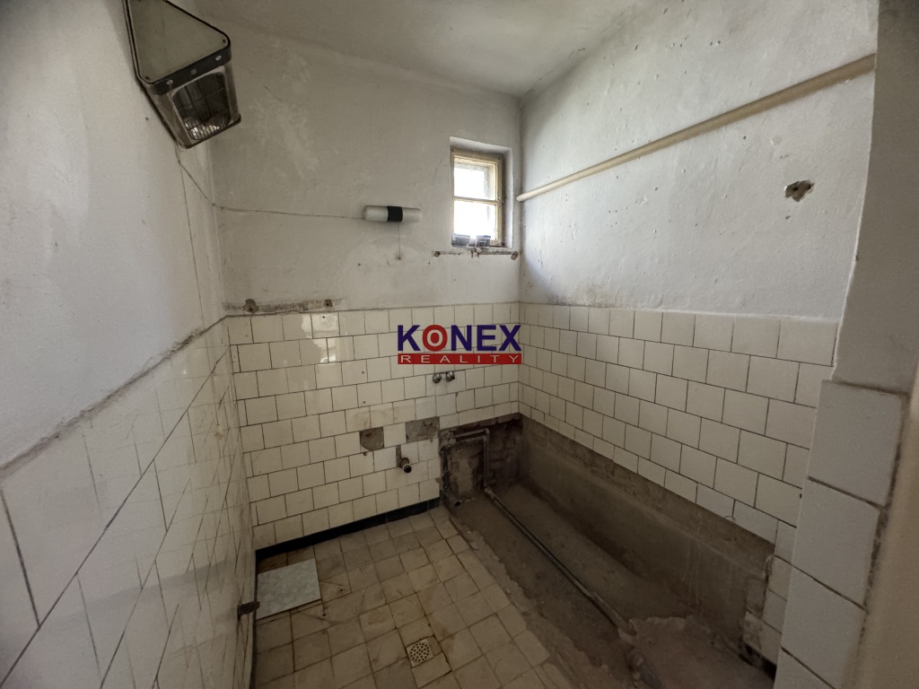 EXKLUZÍVNA PONUKA Rodinný dom na výbornej adrese Michalovce - 14