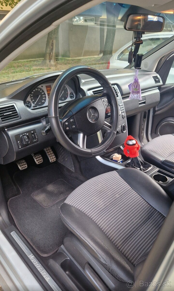 Predám svoje obľúbené auto - 14