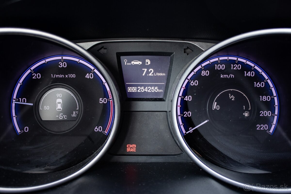 Hyundai ix35 1.7CRDi (2011) - 14