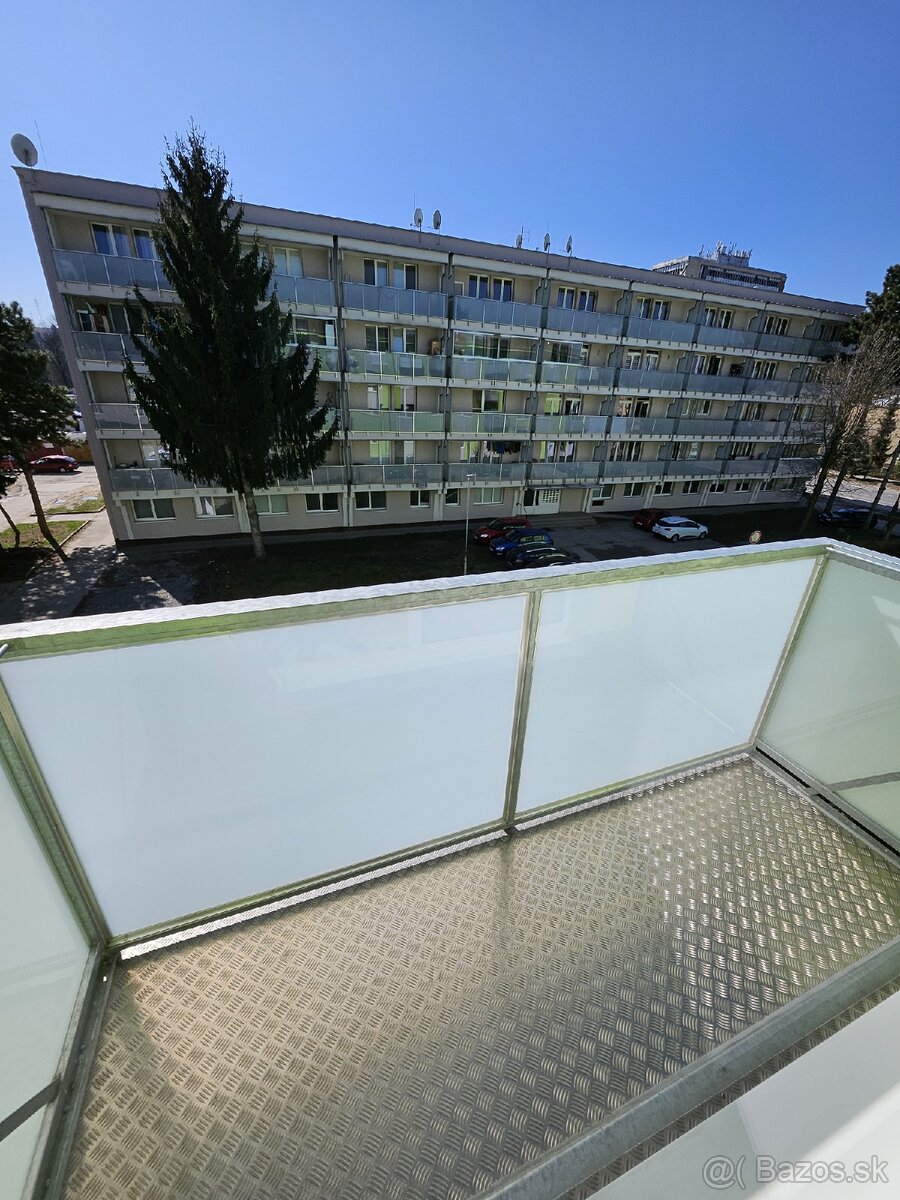 1 izbovy byt na prenajom - 14