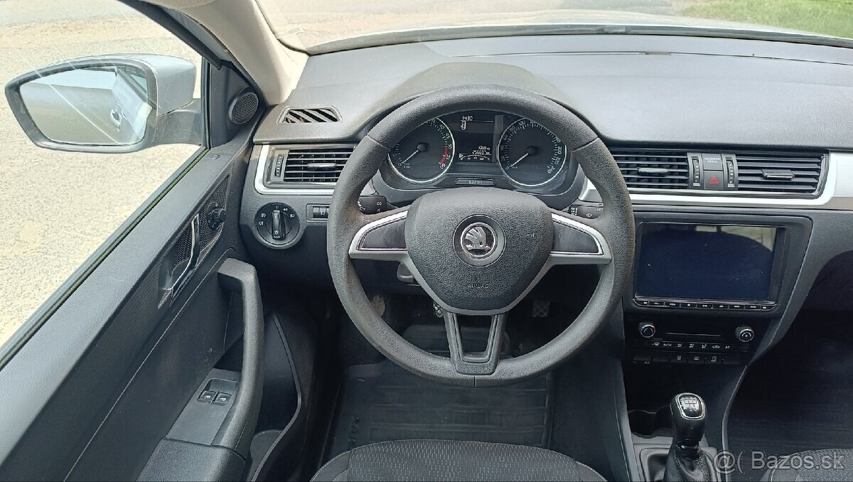 Škoda Rapid 1,4 TDi Ambition ČR, Serviska - 14