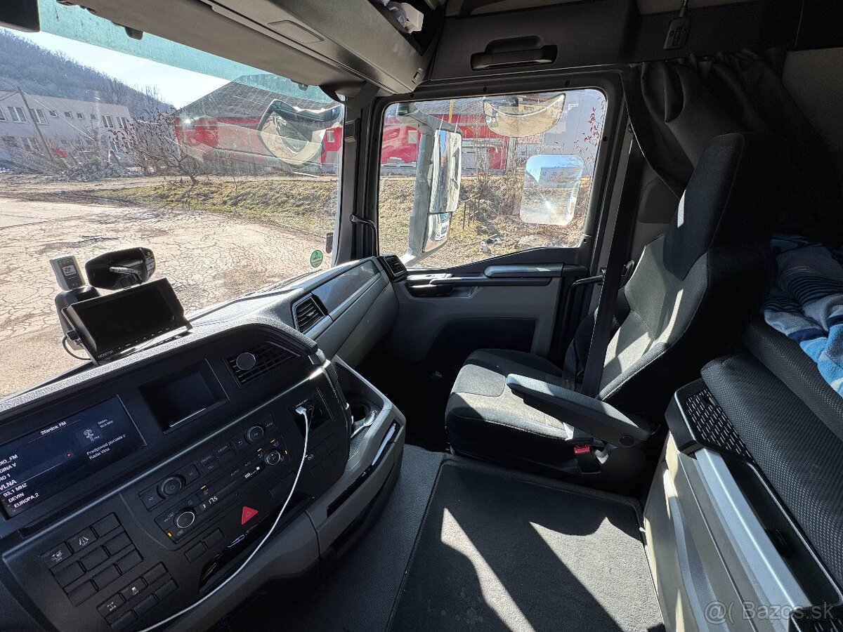 MAN TGL 12.250 4x2 - 14