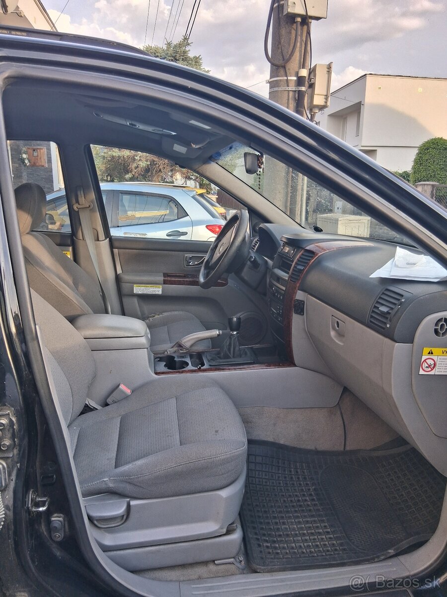 Predám Kia Sorento r.2004 - 14
