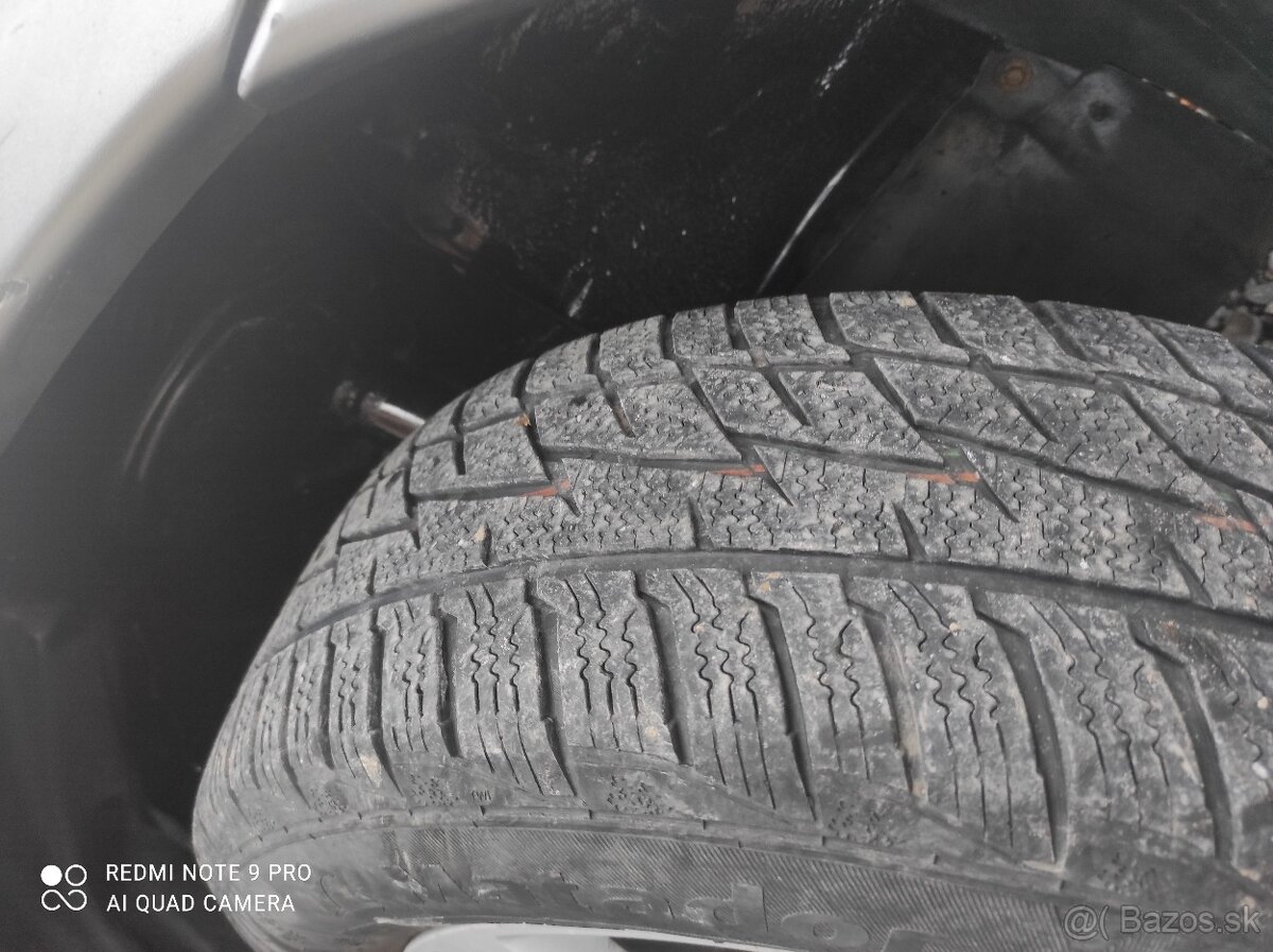 Predám TOYOTA RAV4-D4 2.0D 4X4 AWD - 14