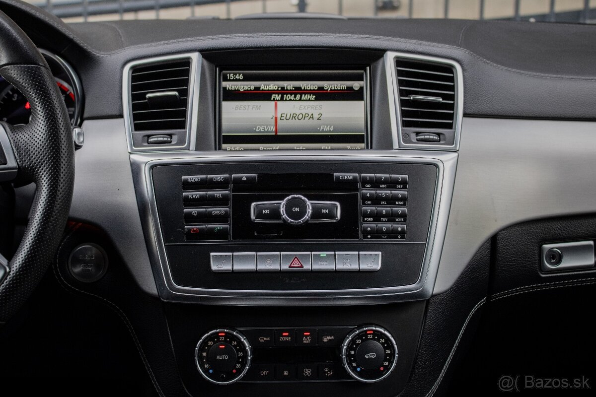 Mercedes-Benz ML 350 BLUETEC 4MATIC - 14