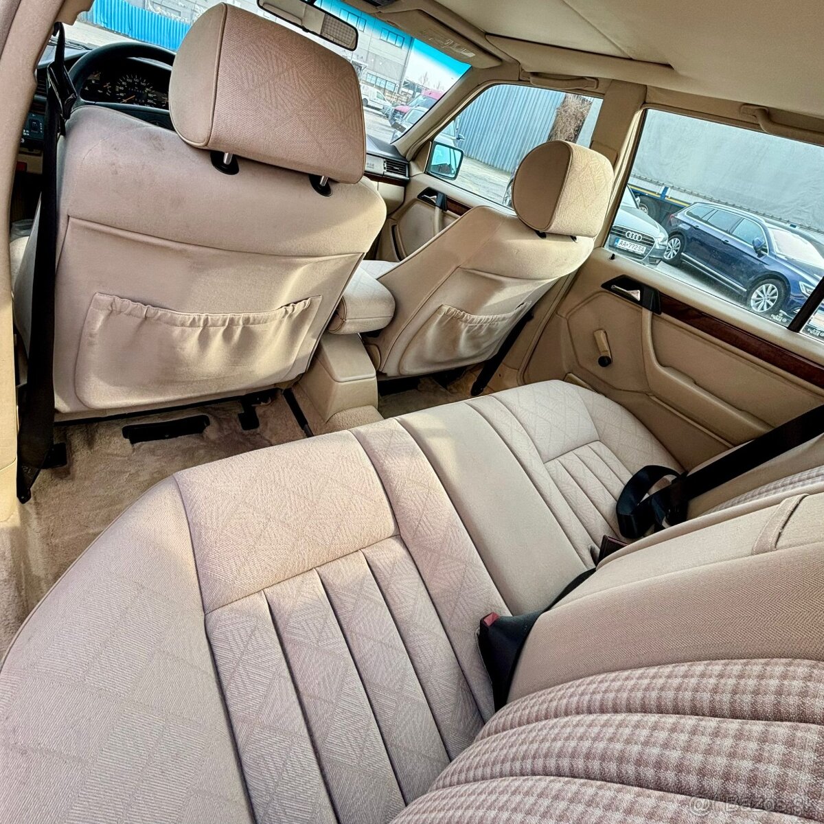 Mercedes-Benz E 250 2.5TDI 83kw - 14