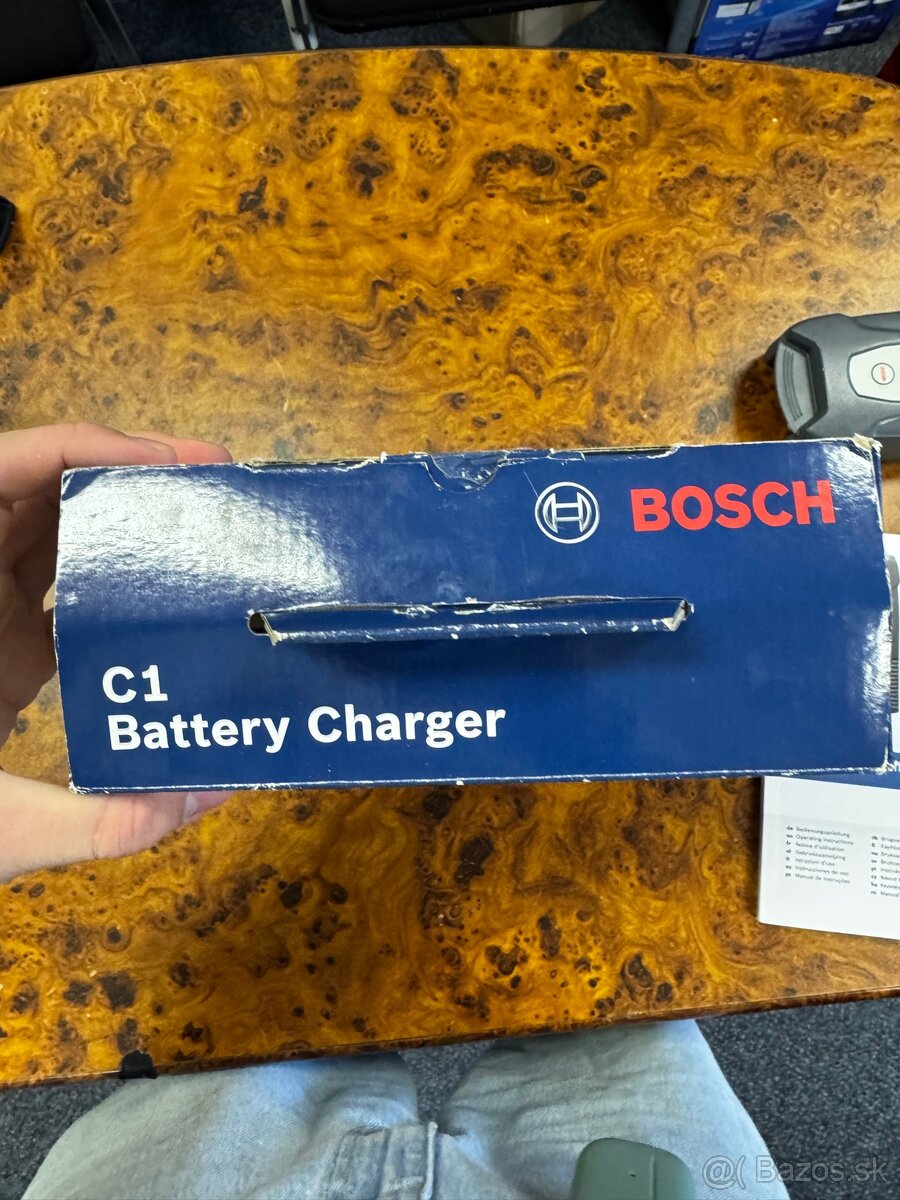 Predam nabíjačku Bosch C1 - 14