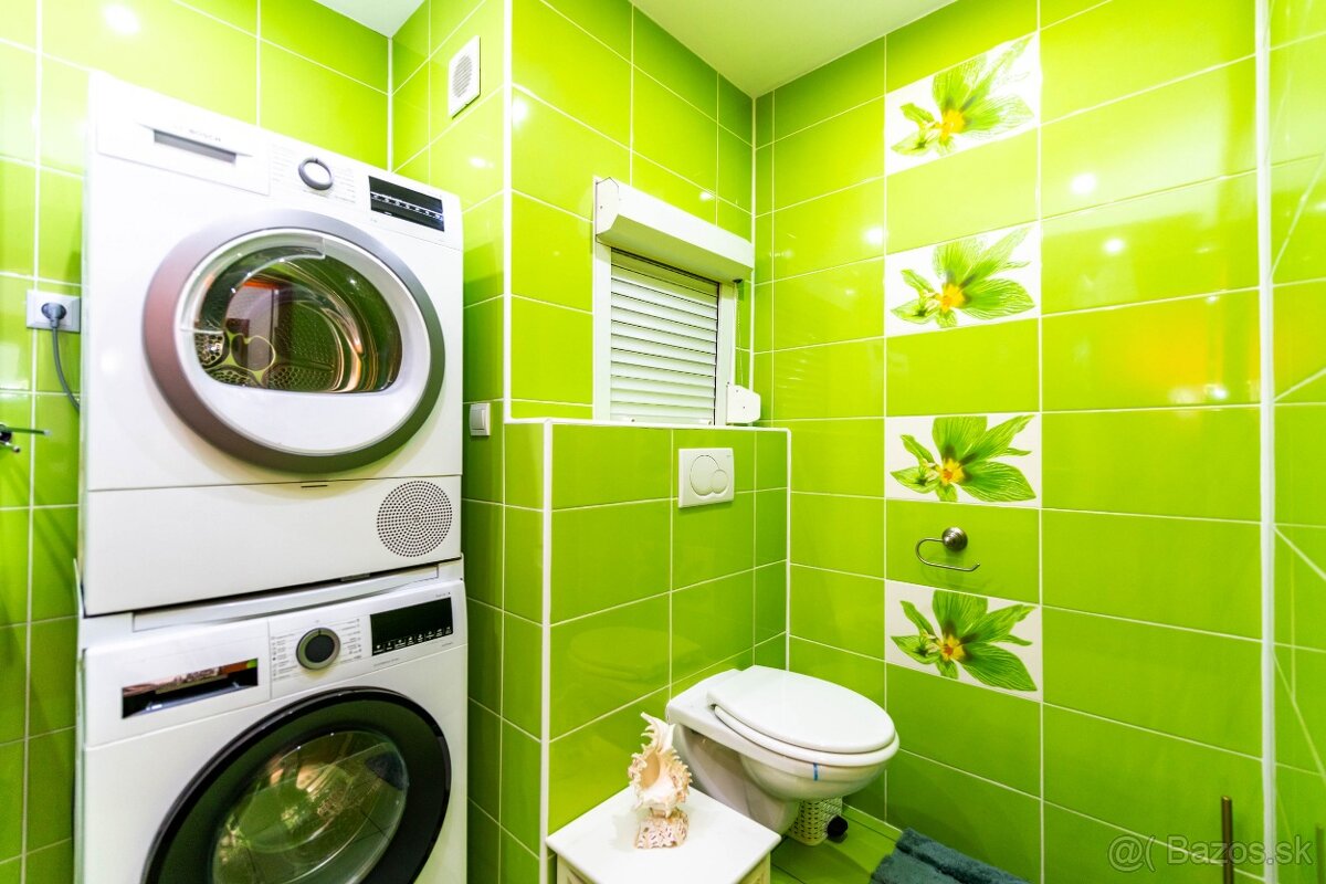 Vkusne zrekonštruovaný 3-izbový byt s loggiou na sídl. Juh - 14