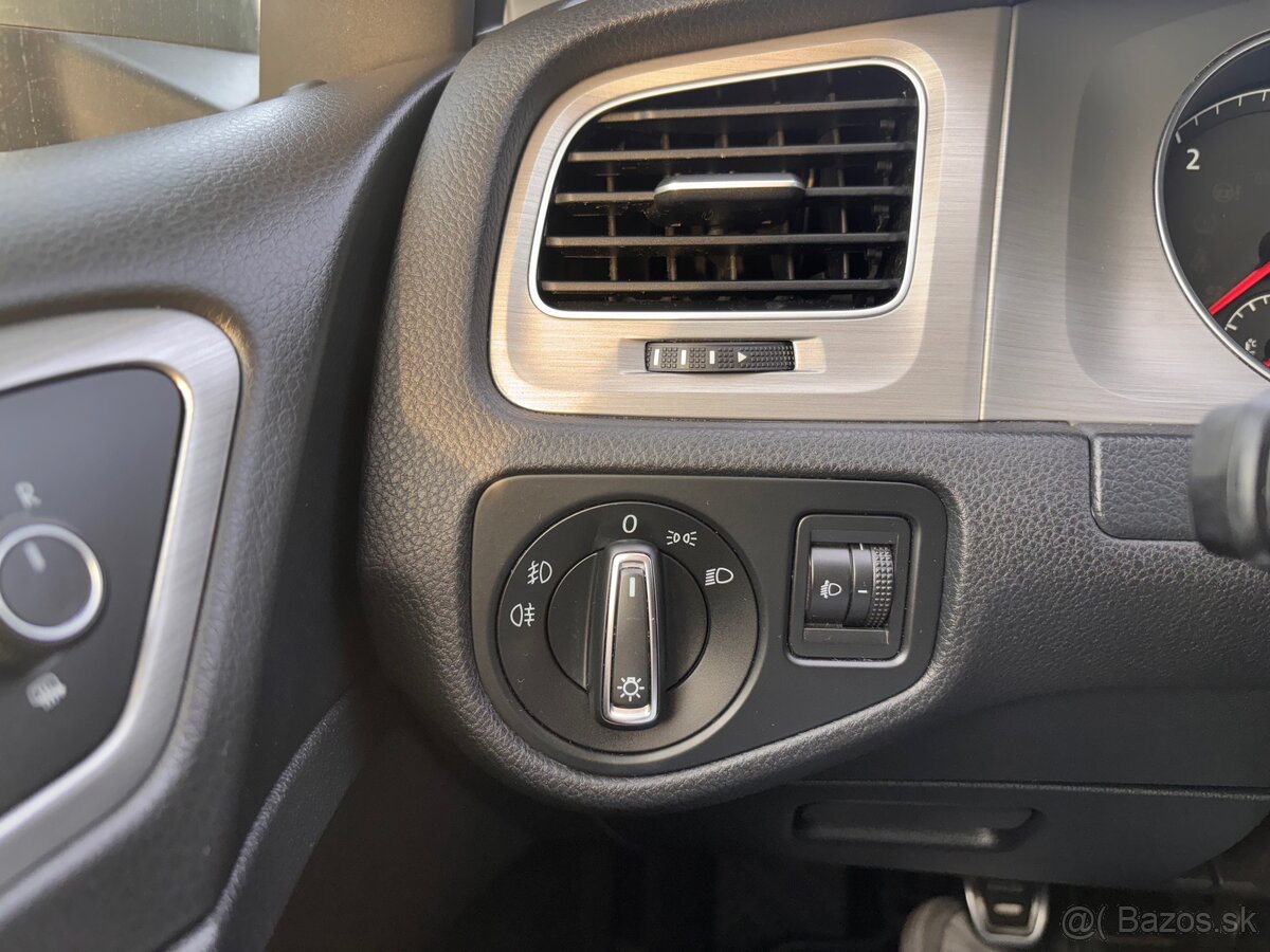 Volkswagen Golf VII 1.6 TDI /Slovák/2016/Komplet história - 14