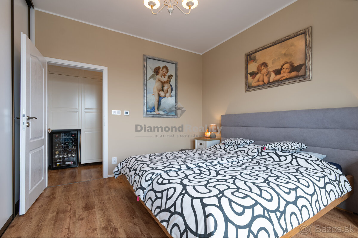 REZERVOVANÉ | NA PREDAJ 3 IZBOVÝ BYT S TERASOU V IKONICKEJ N - 14