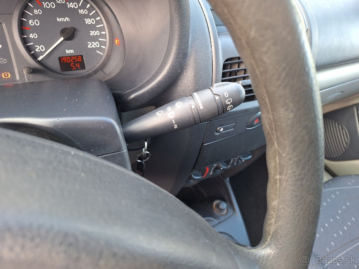 Renault Clio 1.2 16V Expression 4 - valec - 14