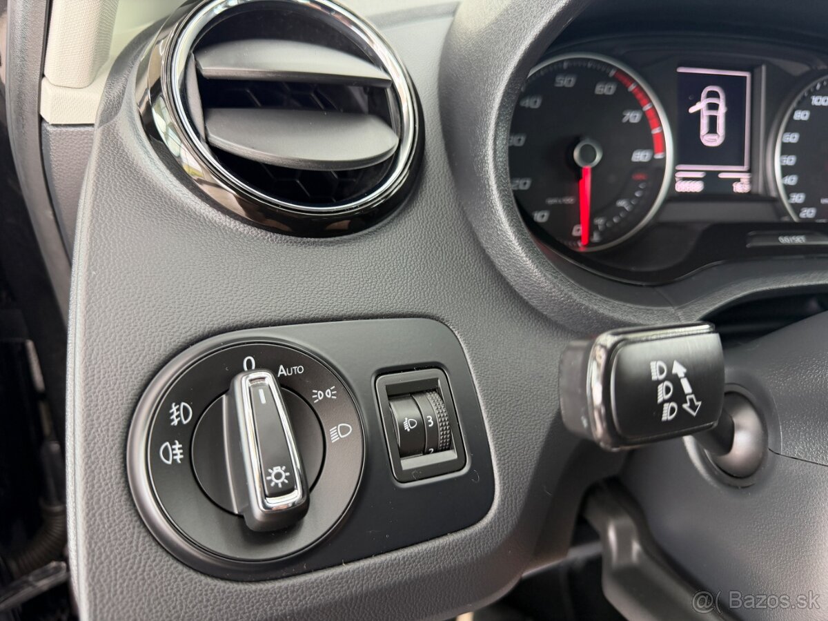 Seat Ibiza 1,2 TSI,Style,navi,LED - 14
