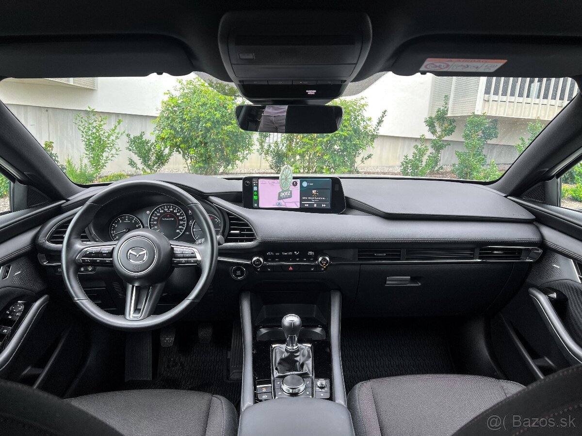 Mazda 3 2.5 e-Skyactiv G140 mHEV Takumi, V záruke,BOSE audio - 14