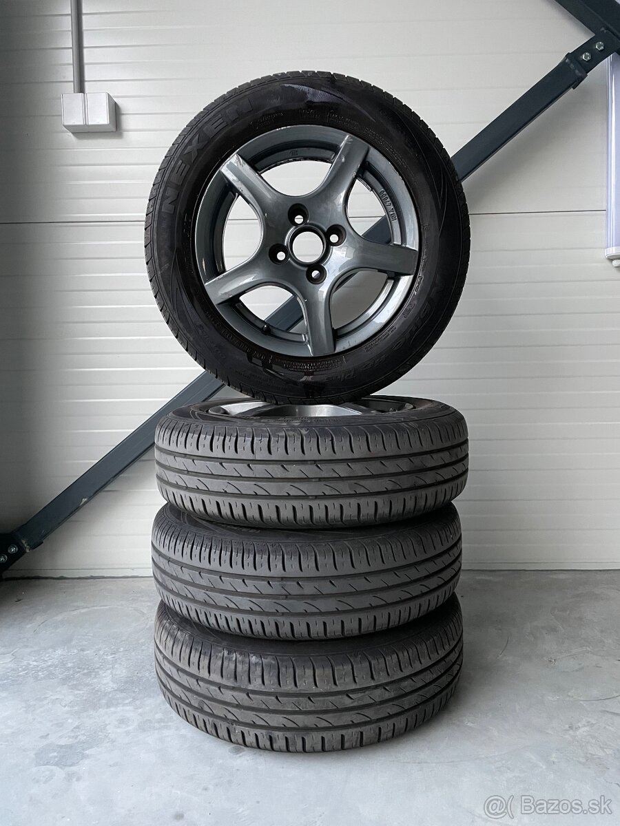 Toyota Yaris 1.0 VVTi, model 2010, 1. majiteľ, iba 82 000 km - 14