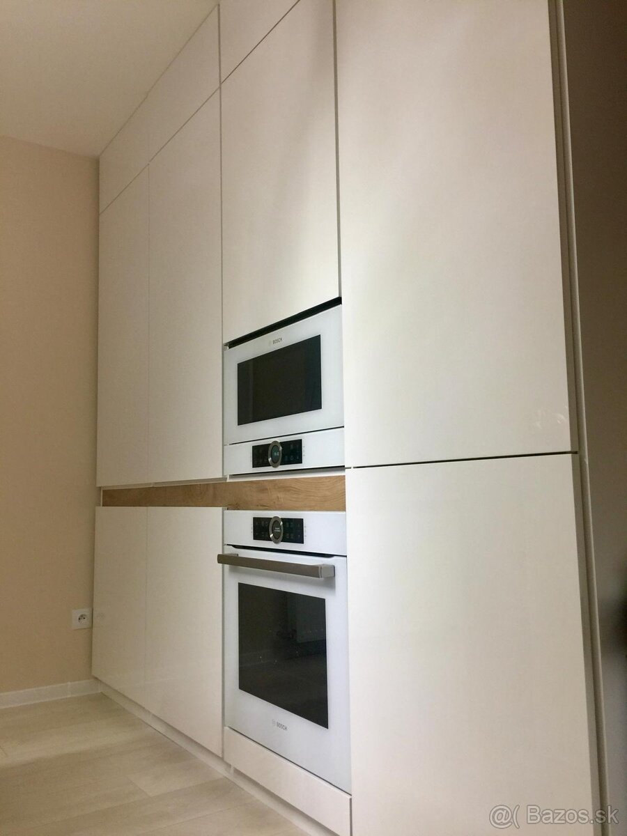 MAJSTER STOLÁR - 14