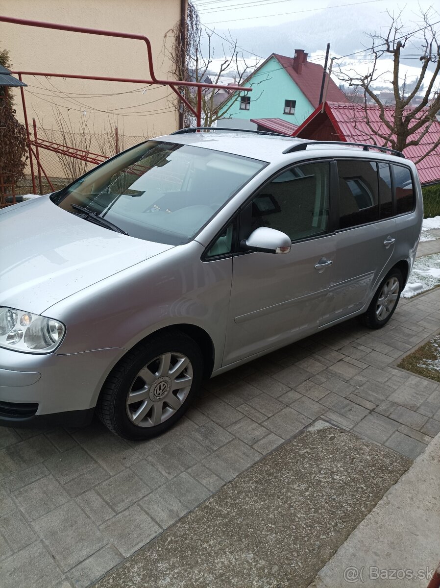 Touran - 14