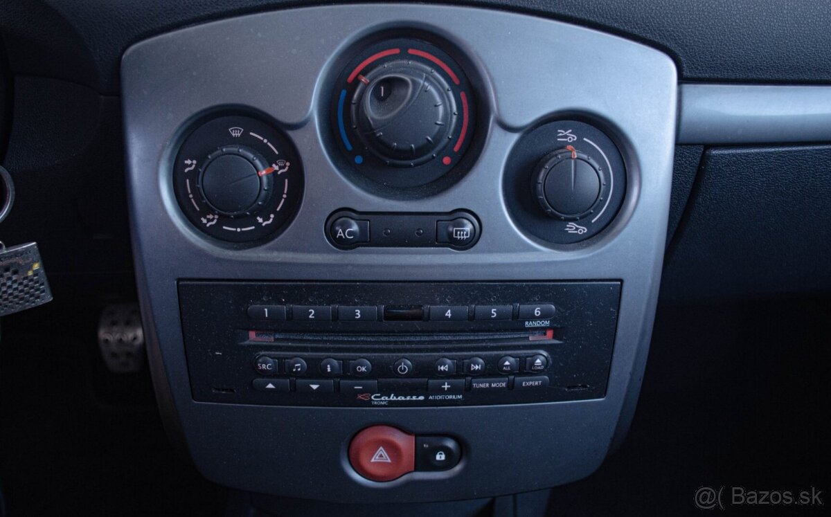 Renault Clio RS 2.0i 16V - 14