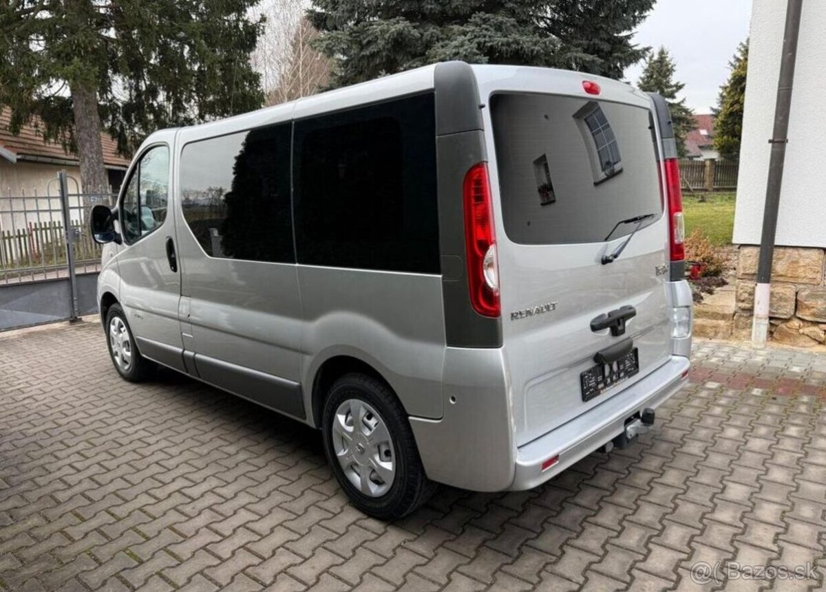 Renault Trafic 2,0DCi 9 Míst pravidel.servis nafta manuál - 14