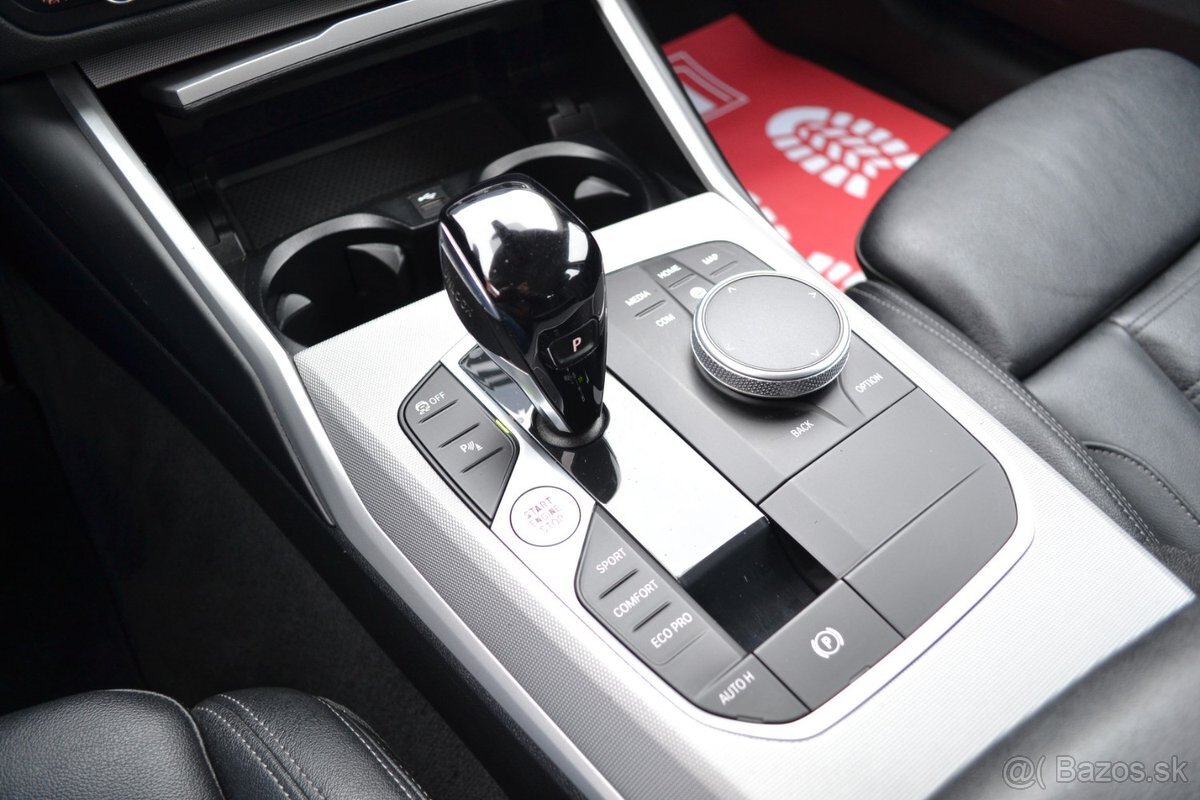 BMW Rad 3 Touring 330d X-Drive HEV - 14