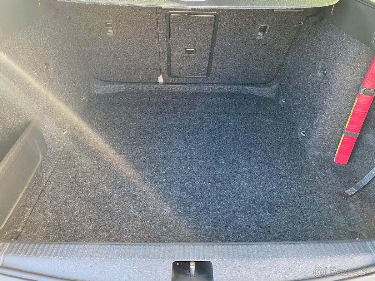 ŠKODA OCTAVIA 1.6 TDI COMBI - 14