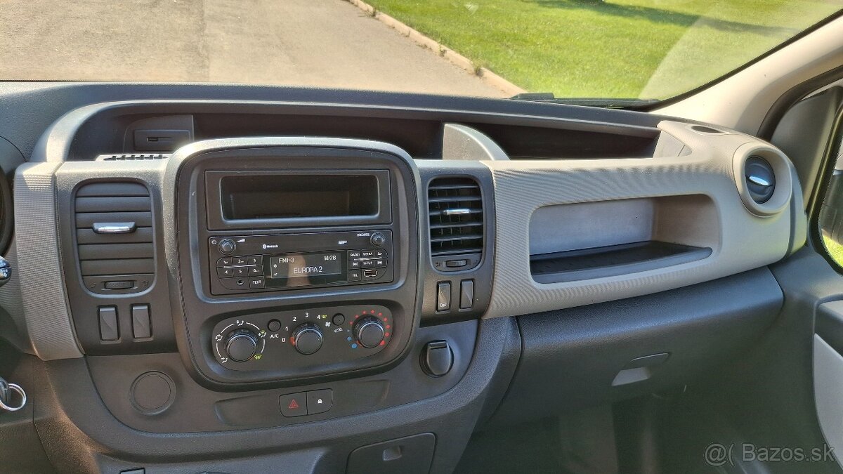 Renault Trafic 1,6DCI LONG L2H1 RV:2017 max nosnosť: 1200kg - 14