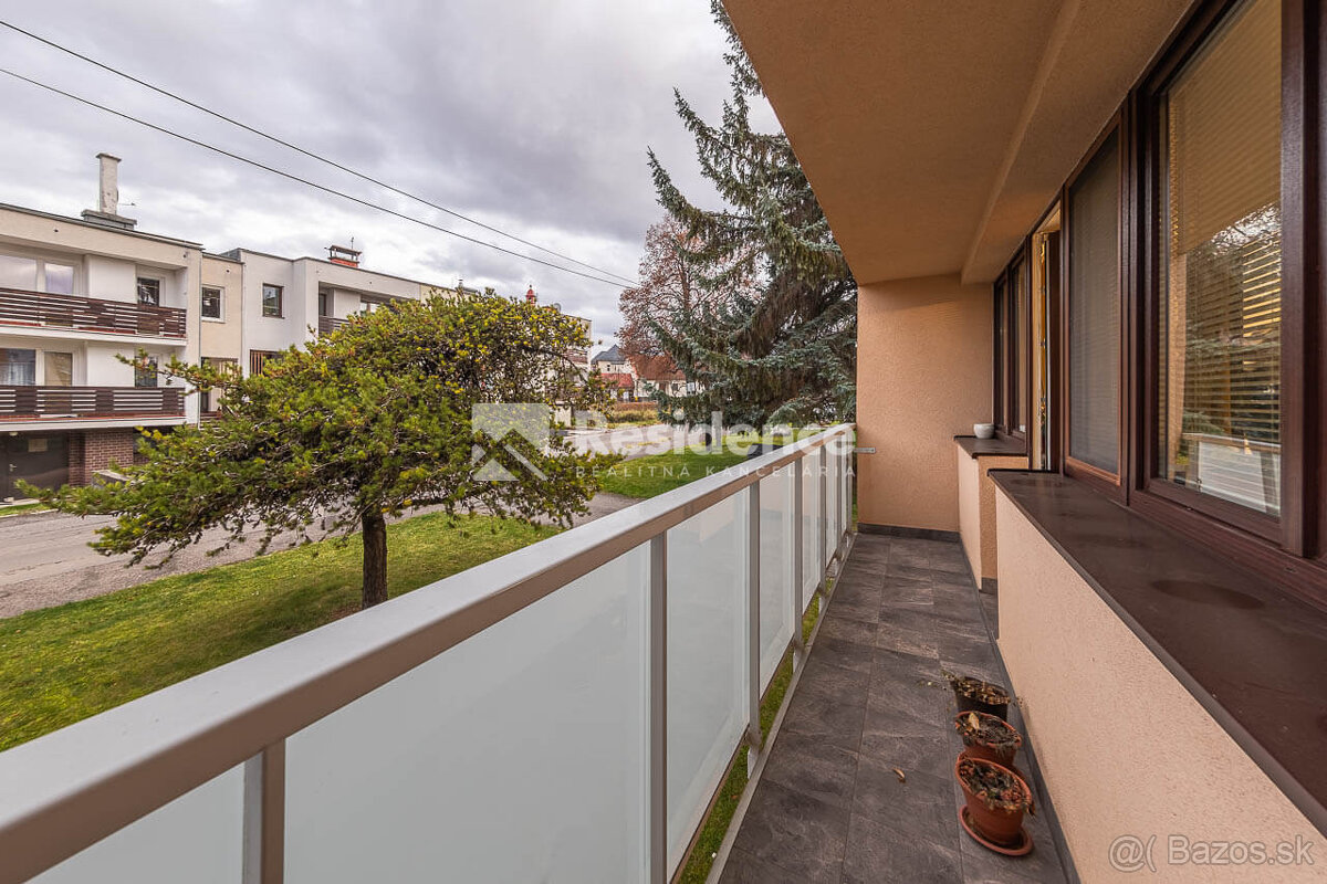 Veľký 2-izbový byt s dvomi balkónmi v krásnom prostredí – Pa - 14