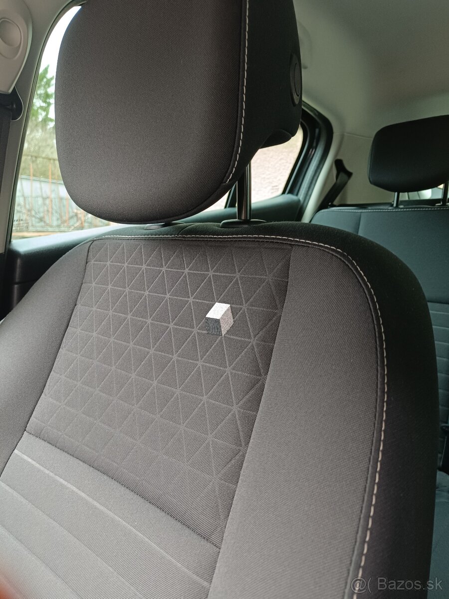 Renault Megane, limitovaná edícia, rok výr.2014. ZNÍŽENÁ CEN - 14