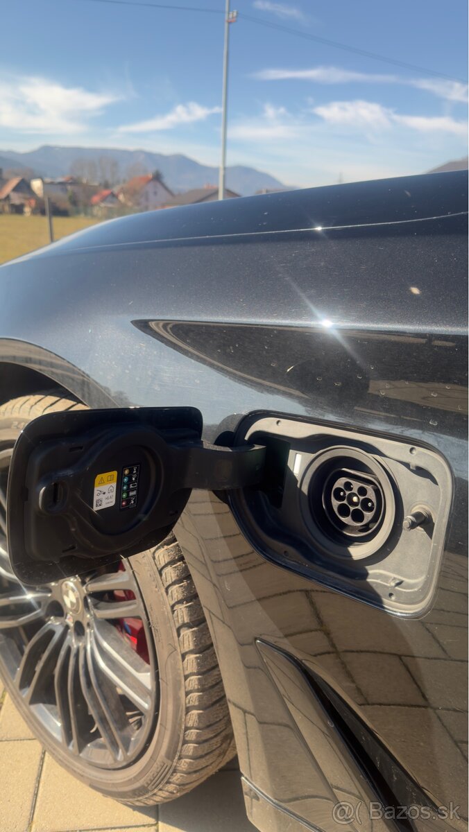 BMW 545e xdrive - 14