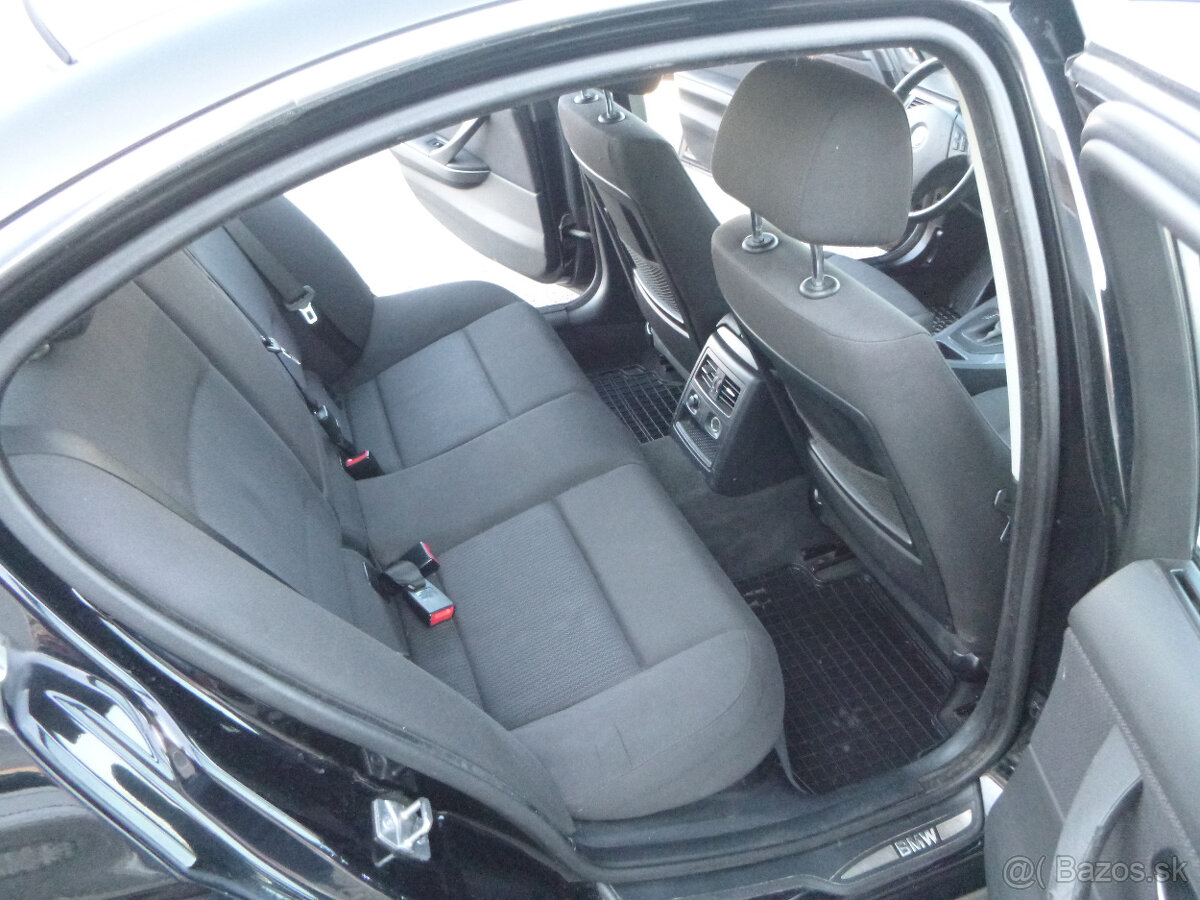 BMW 320X Drive 2,0Tdi 2010 - 14