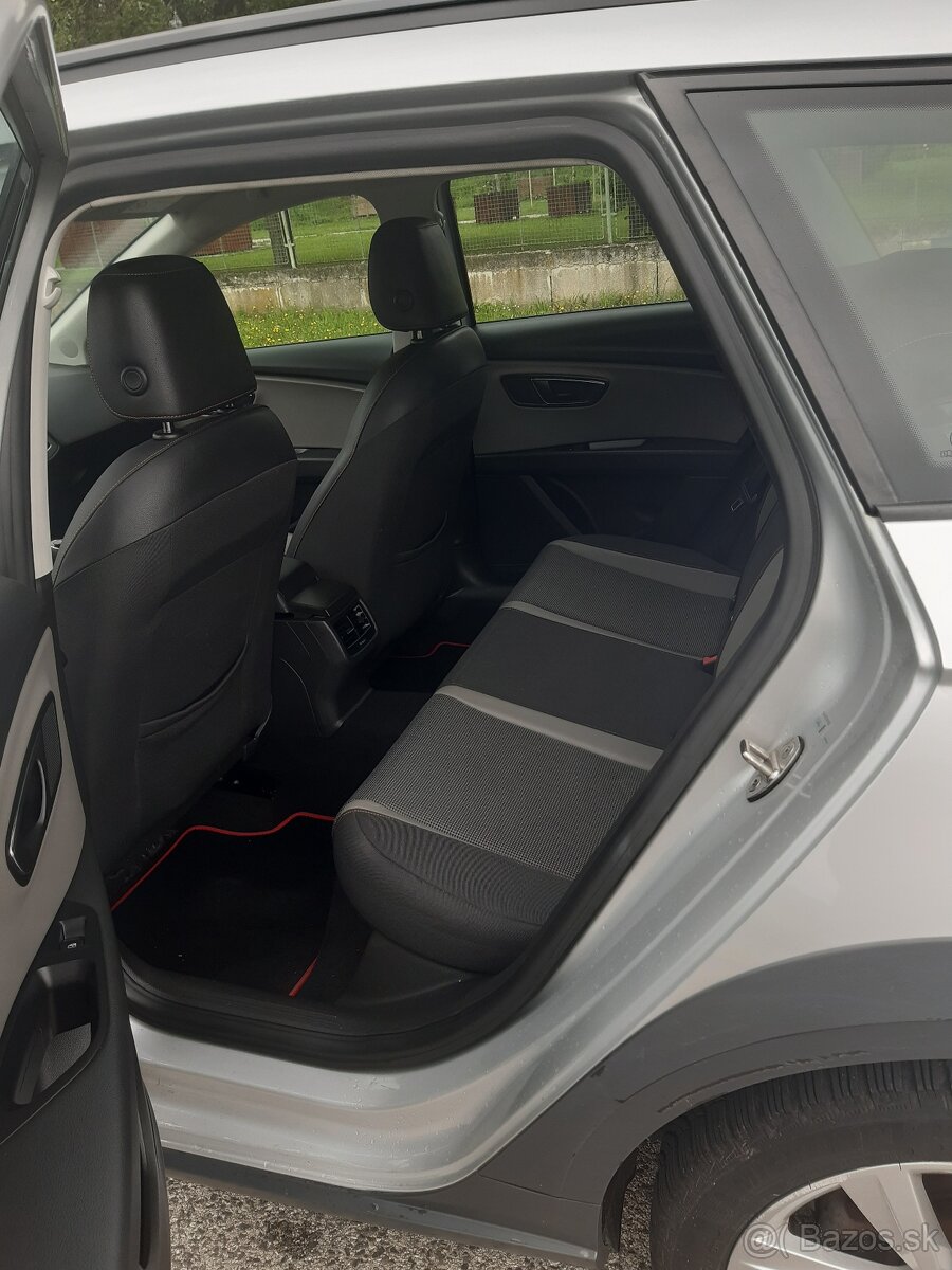 SEAT LEON 2.0 Tdi XPERIENCE 4x4 r.v 2016 - 14