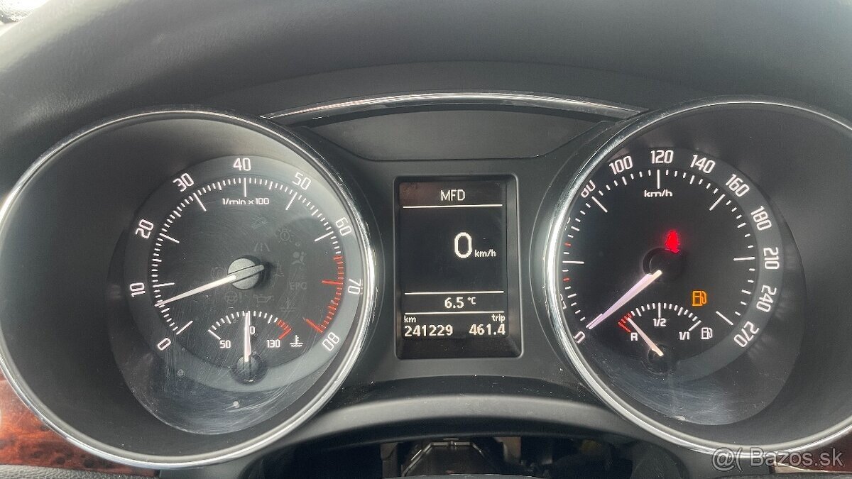 Predám Škoda Superb 3.6 benzín DSG r.v 2013 - 14